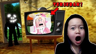 ATUN & MOMON TERJEBAK DI DALAM TV BERISI PARA MONSTER MENGERIKAN feat @BANGJBLOX | ROBLOX INDONESIA