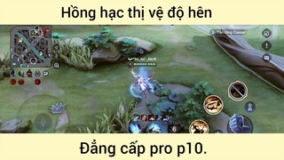 Hồng hạc thị vệ độ hên p10