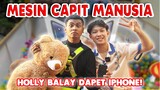 HOLLY BALAY PESULAP TERSAKTI DI DUNIA GREBEK MESIN CAPIT!! DAPET IPHONE BANYAK!!