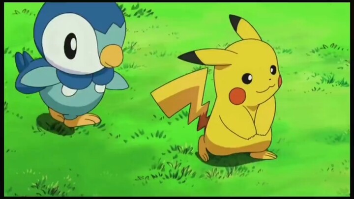 The friendship between Pikachu and Pogamon, the two little ones are so cute