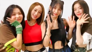同龄人！Red Velvet x KARA《Birthday》舞蹈视频公开！