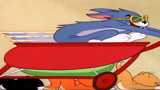 What will happen when the sound effects of Tom and Jerry are replaced by Red Alert (Mental Omega)?