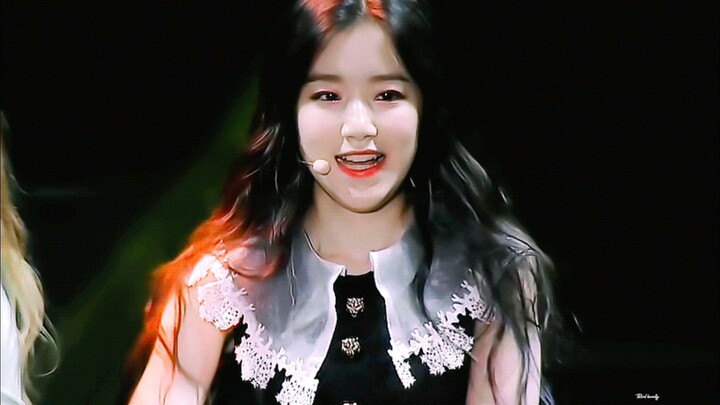 Ye Shuhua is also known as the comedian in the Weibo comment area