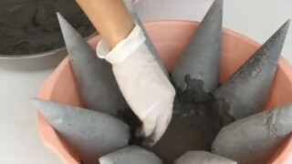 Ideas from cement how to make flower pots are extremely simple