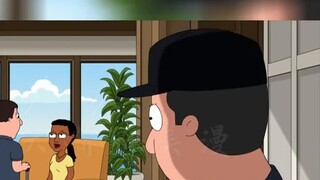 Family Guy: Pete benar-benar mengembangkan sosok melengkung dengan pantat gagah, dan bentuknya yang 