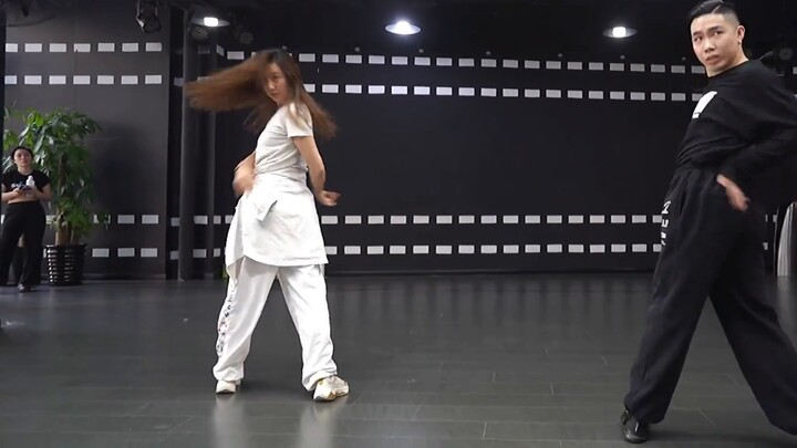 【Lü Yi】Dance studio cover of "Something New"