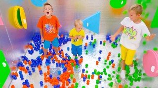 Play kids, Vlad and Niki Big Maze Challenge and other Funny adventure stories for kids