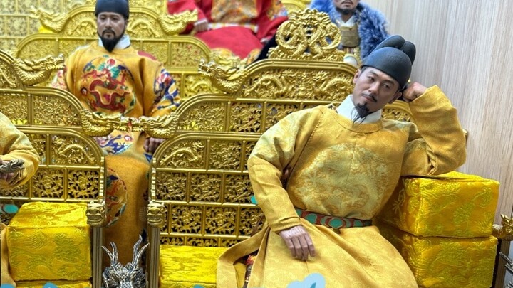 Kaisar Dinasti Ming bermain peringkat, semakin jauh Anda melangkah, semakin tidak berguna!