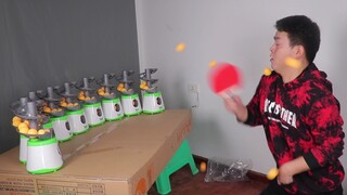 一次性买十台乒乓球发球机是怎样的体验？开启后堪比“车祸现场”