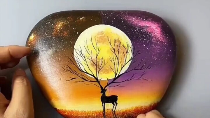 Amazing stone painting