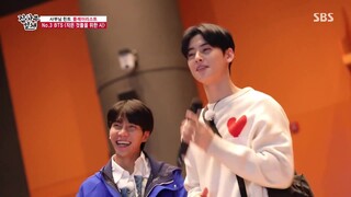 Tahan Tawa! Kim Dong Hyun & Cha Eun Woo Tantangan BTS "Boy With Luv"