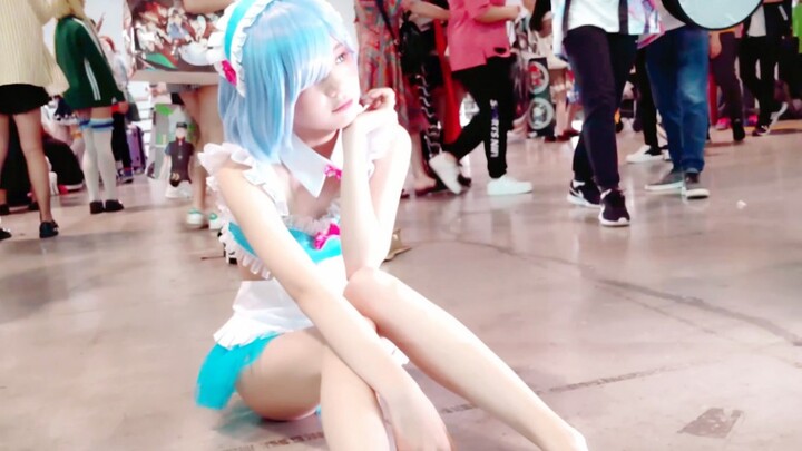 [6.30 Shanghai Ideal Township Comic Exhibition] The first-person tour, the cosplay ladies and sister