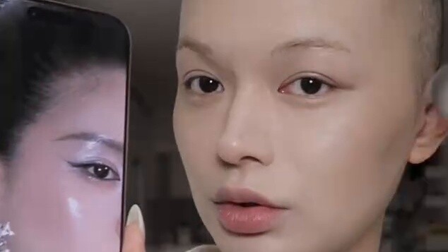 3min immersive painting of Ruth's magazine-inspired makeup~