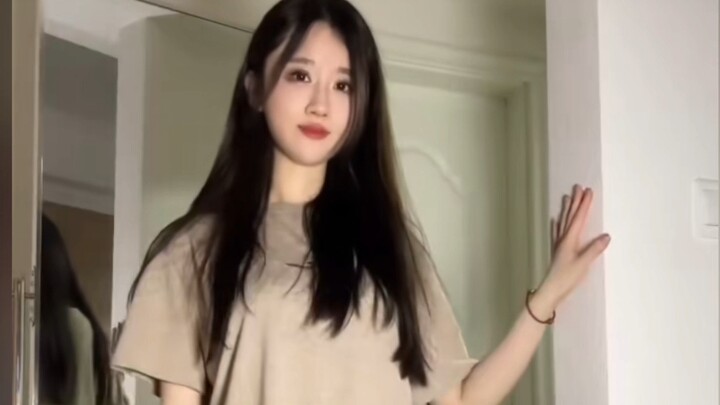 轩子老师 制服换装