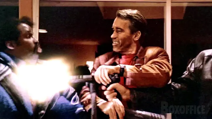 Arnold Schwarzenegger classic shootout | Last Action Hero | CLIP