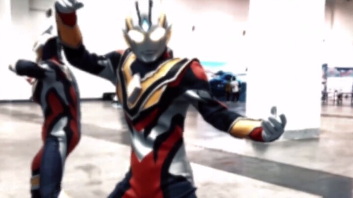 Pertarungan antara Ultraman asli dan palsu terungkap di Comic Expo?