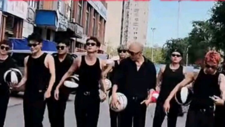 Apakah kalian ingin bergabung dengan tim basket f3 kami? !