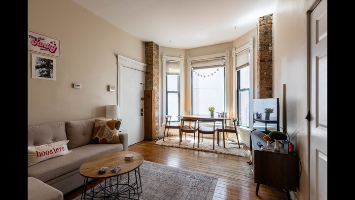 2848 N Clark, #3 | 2 Bed 1 Bath | Lincoln Park