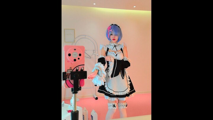 คุณชอบ COS Rem ที่ถ่ายด้วยแกะไหม?