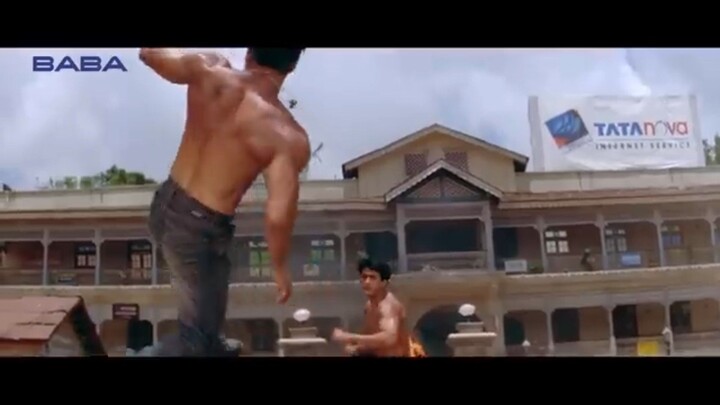 Tumko Na Bhool Paayenga. Veer, a villager, and kidnap bro an honest policeman anger against justice.