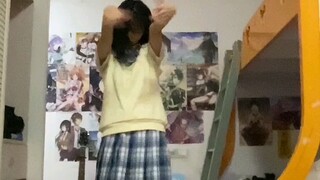 [Secretary Dance] A 16-year-old girl actually did this kind of thing in her room... The reason behin