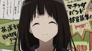 前方向我们走来的是校园四霸和他们的女友们！