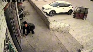 老弟太有生活了