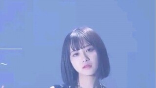 Bang Bang, có ai có ngoại hình có thể so sánh được với cô gái này không?