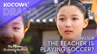 The Girls Watch The Royal Family Playing Soccer | The Moon Embracing The Sun EP03 | KOCOWA+