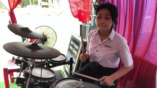 Giọng Ca Độc Lạ Với Ca Khúc Trữ Tình Lưu Luyến | Ni Ni Drum