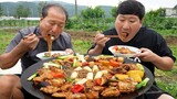 솥뚜껑에 직접 만들어 먹는 맛있는 안동찜닭! (Andong-style Braised Spicy Chicken) 요리&먹방!! - Mukbang eating show