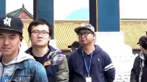 Saya benar-benar peduli dengan manajemen ekspresi wajah...