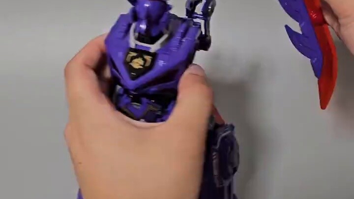 DIY magical building blocks to transform into a black dragon robot!