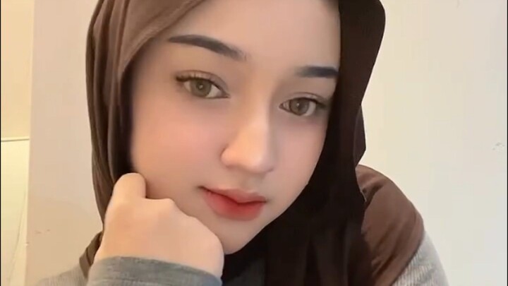 keturunan arab emang beda cantik banget ngk ada counter 😍🔊