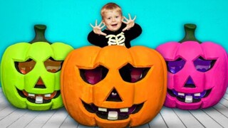 TikTok Diana and Roma | Oliver and Mom Trick or Treat Preparations | Views+20