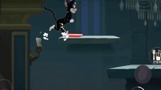 Tom and Jerry Mobile Game: The longest game, Black Cat holds a gun and asks Spike for a bone!
