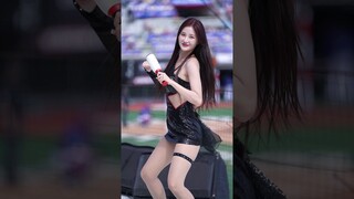 사기급 피부톤에 다리길이..ㄷㄷ 김해리 Kim Haeri #치어리더 #fancam #직캠