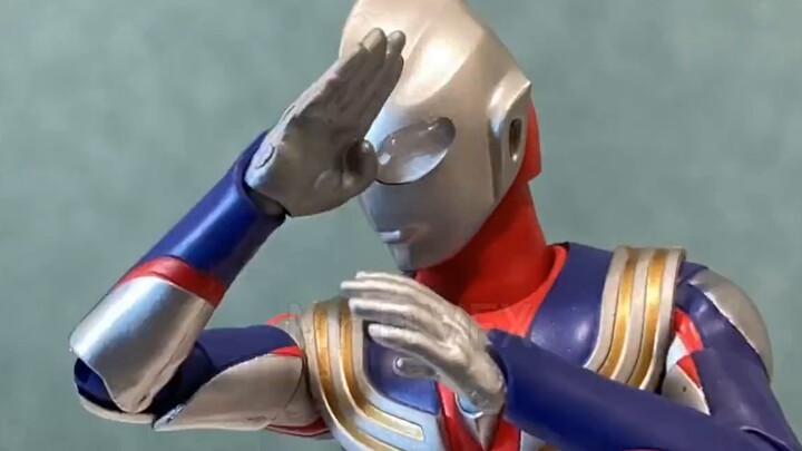 [Stop-motion Animation] The Battle of the Kings! Tiga vs. Ace (Trailer)