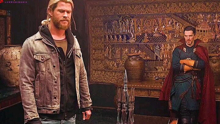 Thor 3: Khi Thor gặp Doctor Strange lần đầu tiên, anh ấy đã bị tát vào mặt theo nhiều cách khác nhau