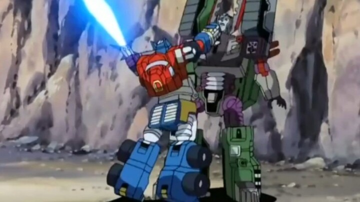 (ตำนานระดับไมโคร) แหล่งที่มาของ Cat Bump และ Cat Scratch ของ Optimus Prime