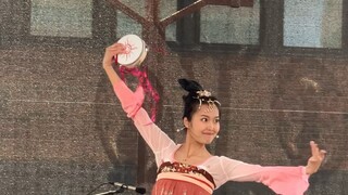 Dancing Chinese Dance in Norway｜Full Version of Tambourine