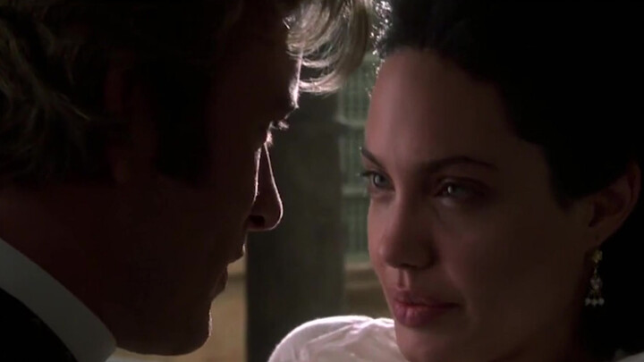 Bộ phim bom tấn quy mô lớn của Angelina Jolie - "Nguồn gốc tội lỗi"