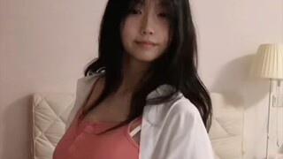 鱼鱼在干嘛：纯欲系小姐姐开场慢摇