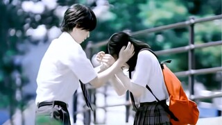 ช่วย! ฉันเคยเห็นแฟนสมัยเด็กของฉันเล่น