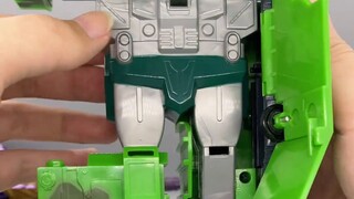 He is not called Megatron because he does not deserve it! Super Warrior BW2 Howling Sky (repainted f