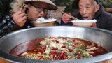 Chongqing's Famous Dish "Spicy Crucian Carp" Recipe