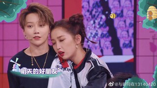 [XinXin Moments] XIN Liu & Esther Yu Cute Moments (Let's Party part 10) || 刘雨昕 X 虞书欣