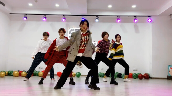 [BTSZD 520 Dance Studio] Christmas Eve special performance "Obsession" fan direct shot