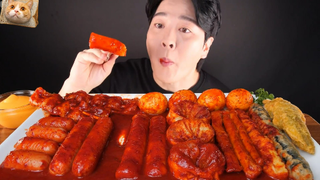 Mukbang xúc xich và bánh bao chiên cay #mukbang #mukbangASMR