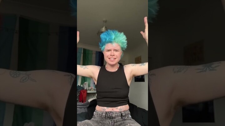 my hair is so silly!
